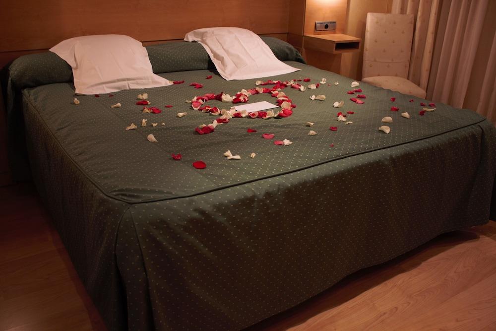 Hotel Gran Via Zaragoza Luaran gambar