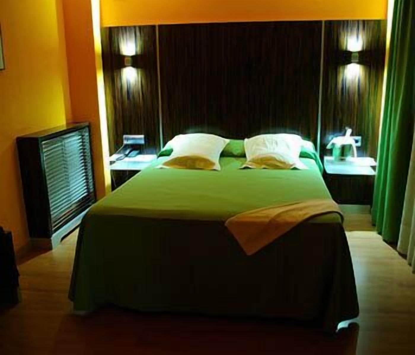 Hotel Gran Via Zaragoza Luaran gambar