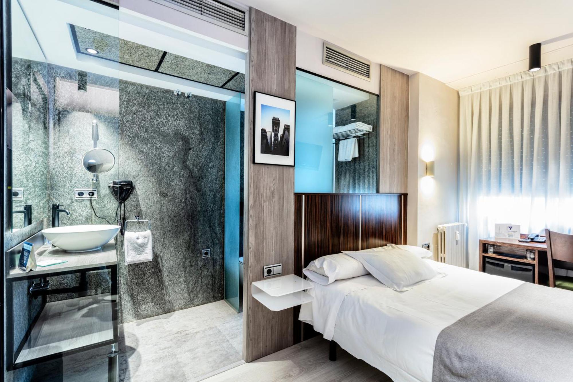 Hotel Gran Via Zaragoza Luaran gambar