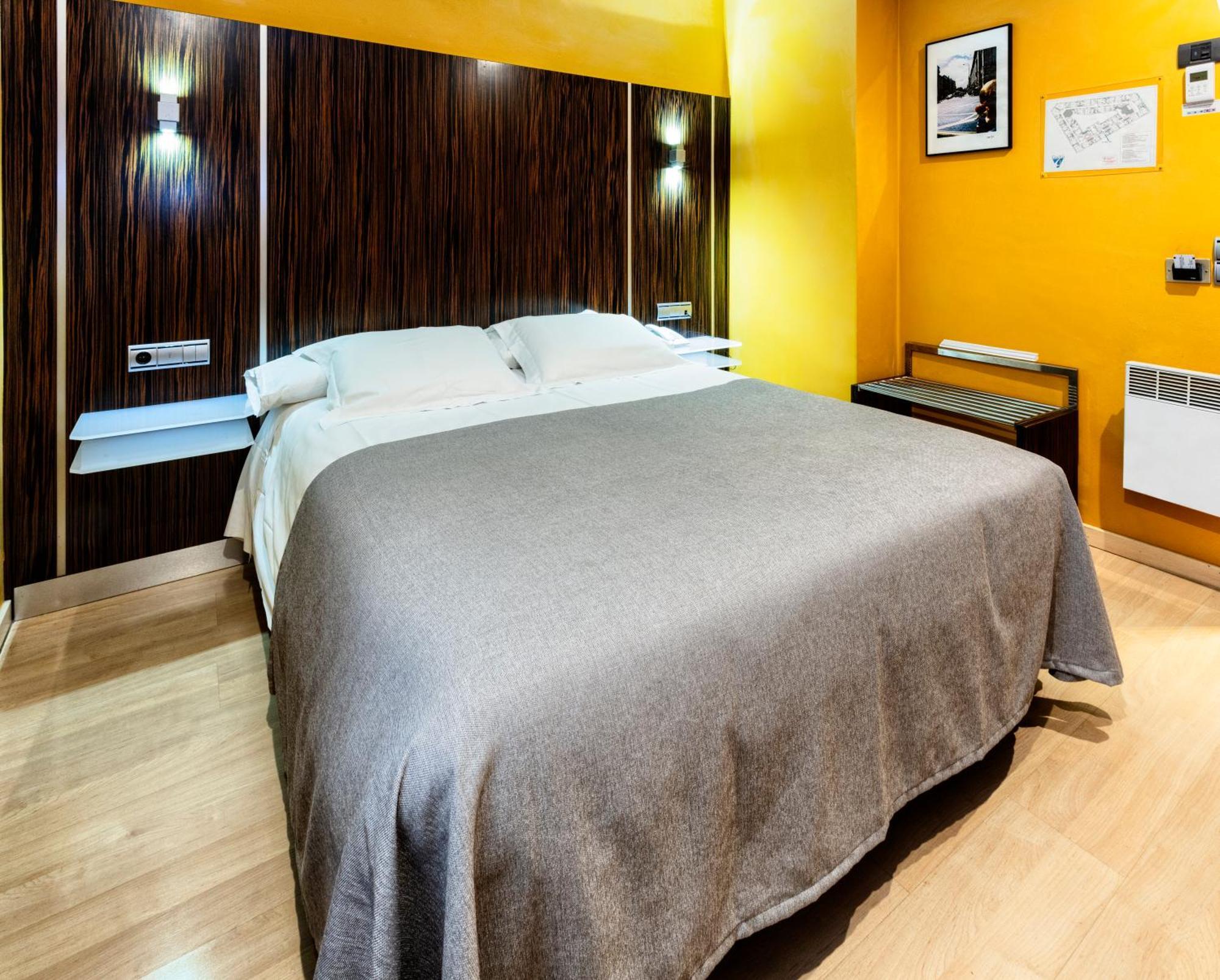 Hotel Gran Via Zaragoza Luaran gambar